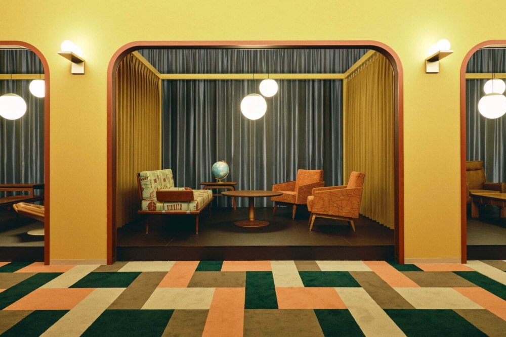 遊客入住前和退房後可以在這個空間消磨時光