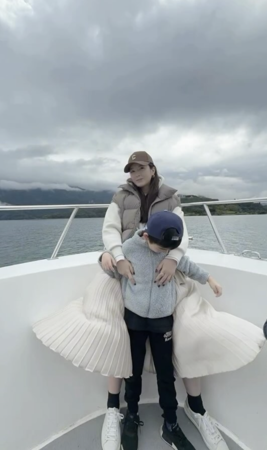 在2019年,苟姑娘就曾公開表示希望能夠生B,當時她甚至打排卵針接受雪卵手術。