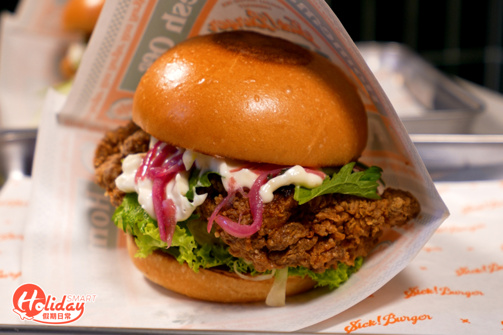 記者還推薦雞肉漢堡。