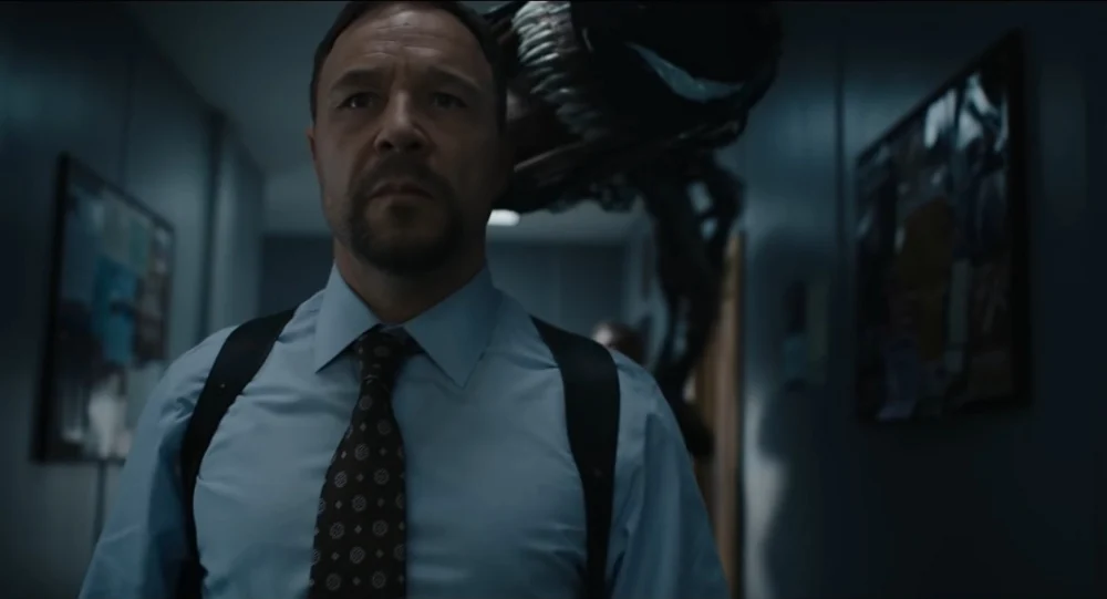由Stephen Graham飾演的警員「Patrick Mulligan」,在《毒魔:血戰大屠殺》後變成血蜘蛛後代「毒素」的全新共生體。