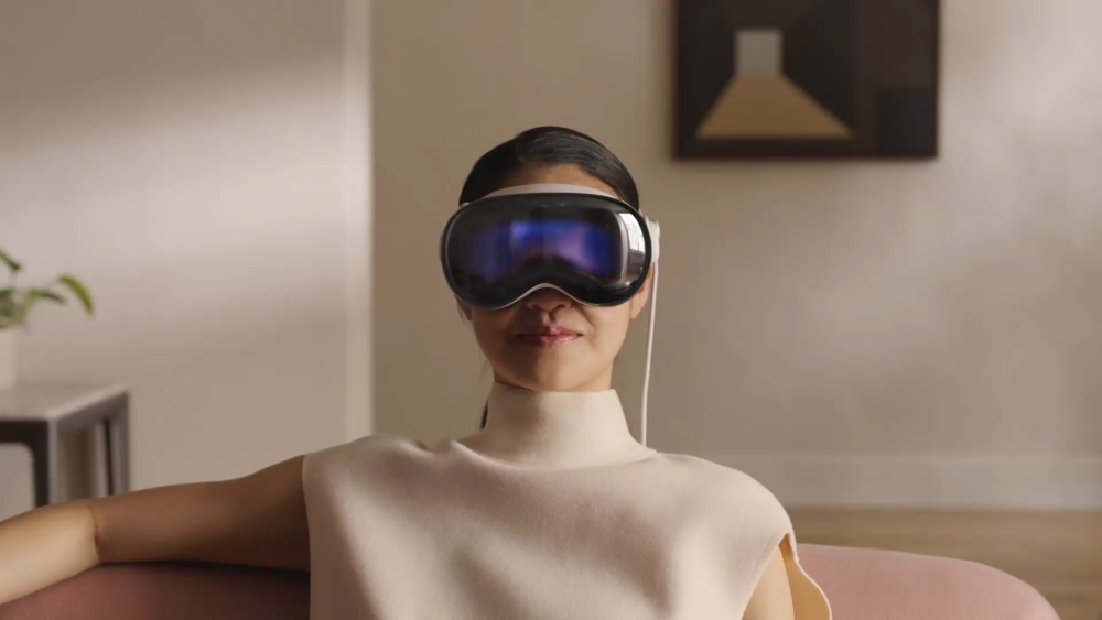 Apple首款頭戴式裝置,結合了虛擬現實(VR)及擴增實境(AR)技術!