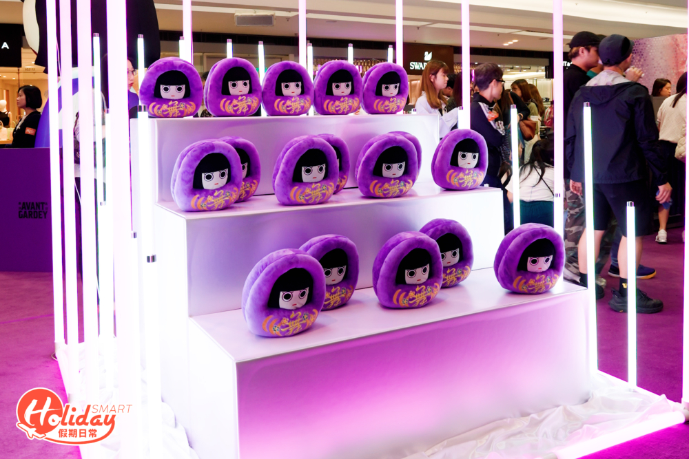 可愛達摩舞台。