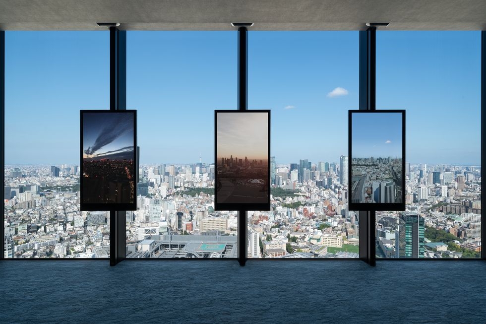 位於46樓的室內觀景區「Sky Gallery」，就算下雨都不怕！