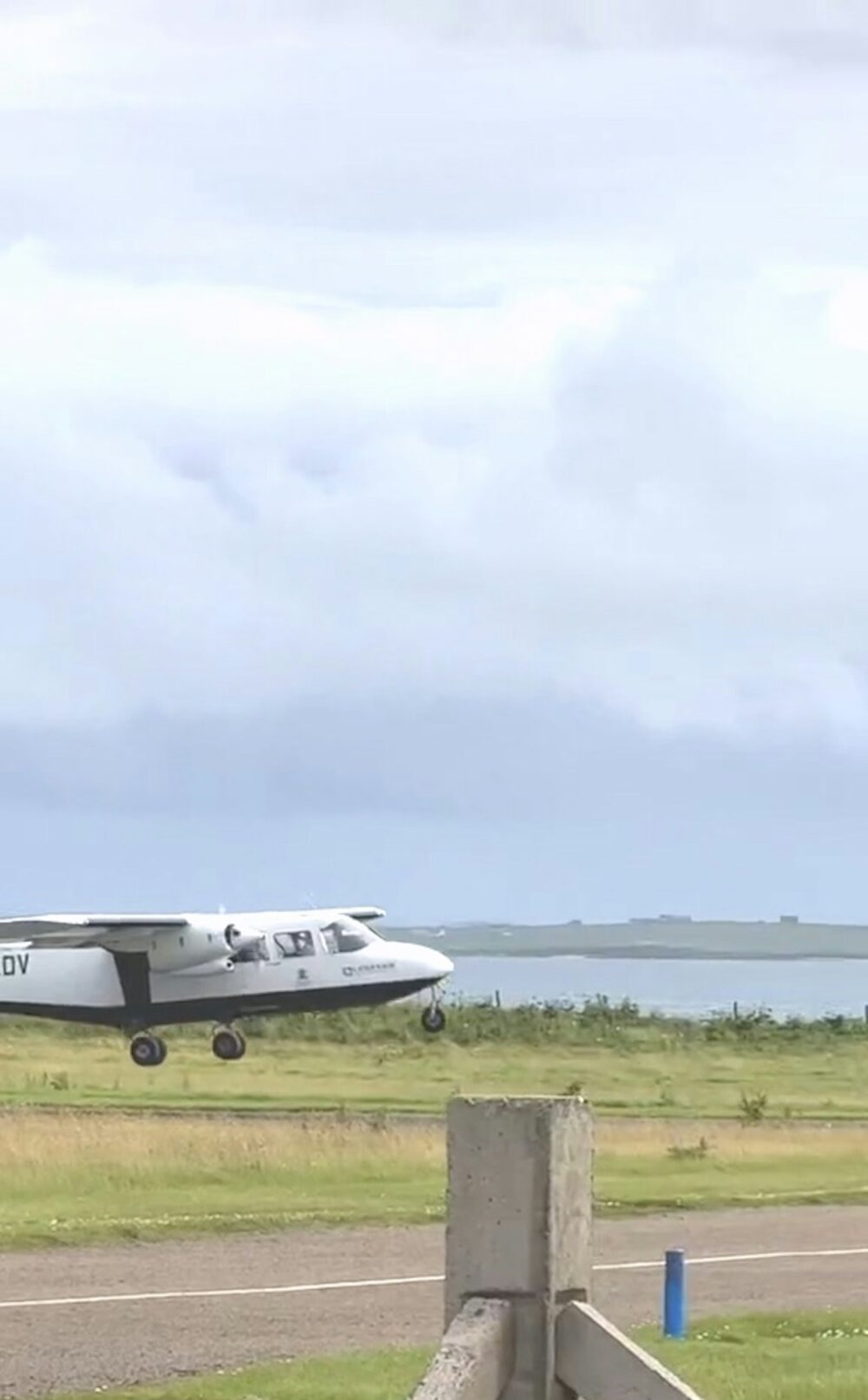 貼文曝光後亦引起網友紛紛討論