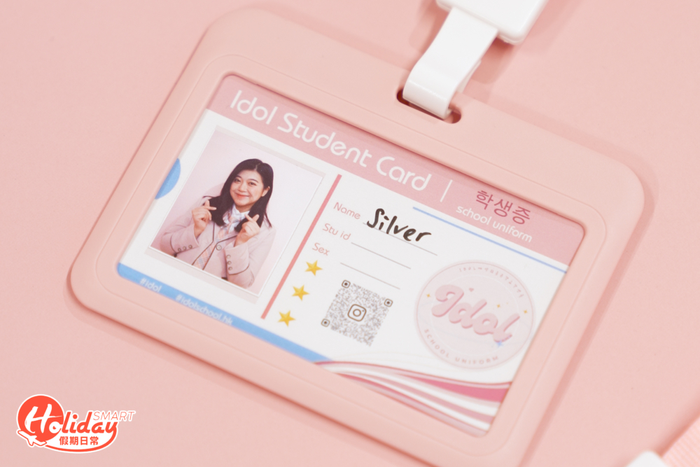 大家可加$50購買專屬學生證,即場影學生相留念。