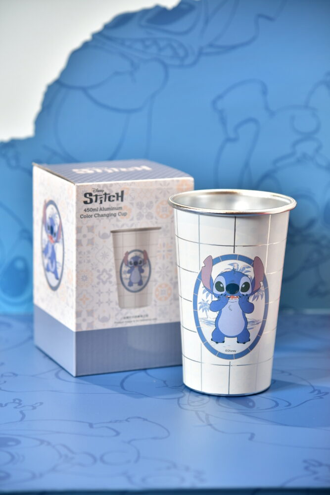 IDEAS獨家首賣Everwin全新的彩繪圖案史迪仔溫感變色杯，以粉色的色調配上彩繪圖案，突顯史迪仔鬼馬造型。變色杯上的顏色，會隨著飲品的溫度和室溫而變化。（每隻港幣$69）