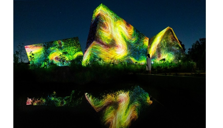 TeamLab 大阪長居植物園」是大阪長居植物園與teamLab合作的一個常駐露天夜間博物館