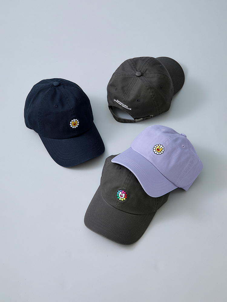NewJeans x MURAKAMI 棒球帽（黑、紫、深藍） 每頂港幣$289（共三款）