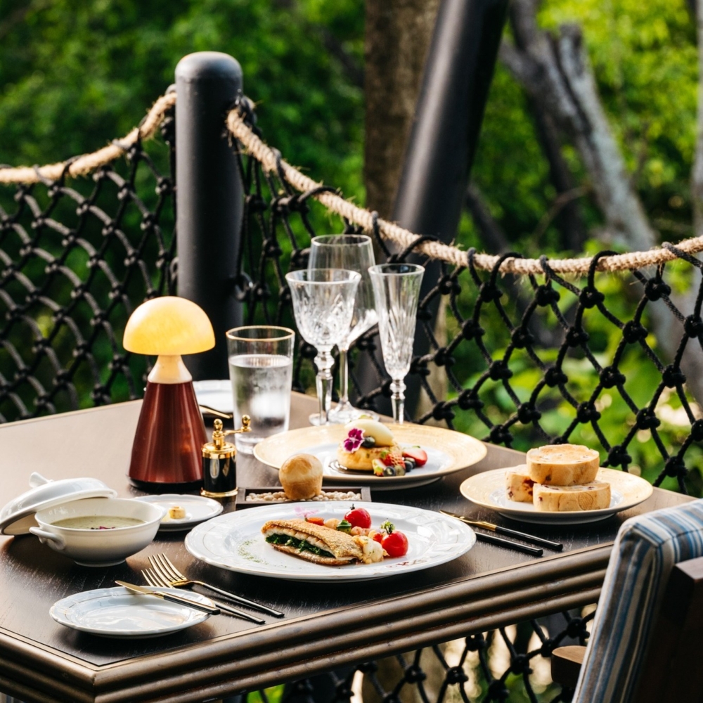 酒店內有一家主打「從農場到餐桌」理念的餐廳 「Somying Kitchen」