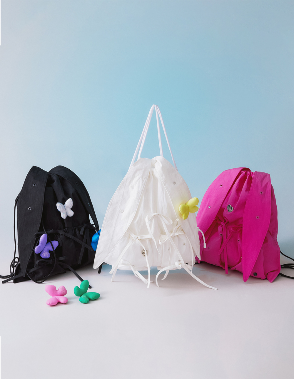 NJ X COLLER 小兔索繩袋每個港幣$339（共三款） （預計 8 月內抵港）