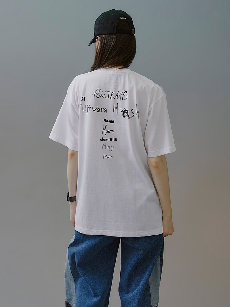 NewJeans x Hiroshi FujiwaraCOLLER T-SHIRTS VER.3 (黑) （備有 L 及 XL 碼） 每件港幣$369