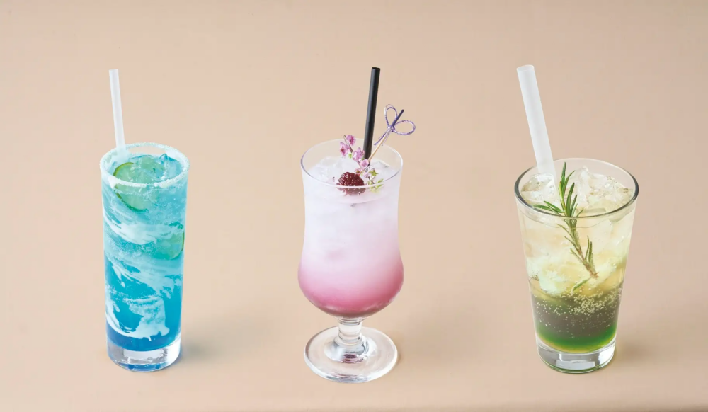 水柱「富岡義勇」蘇打飲、蟲柱「胡蝶忍」葡萄特調果汁及風柱「不死川實彌」薄荷水果飲。