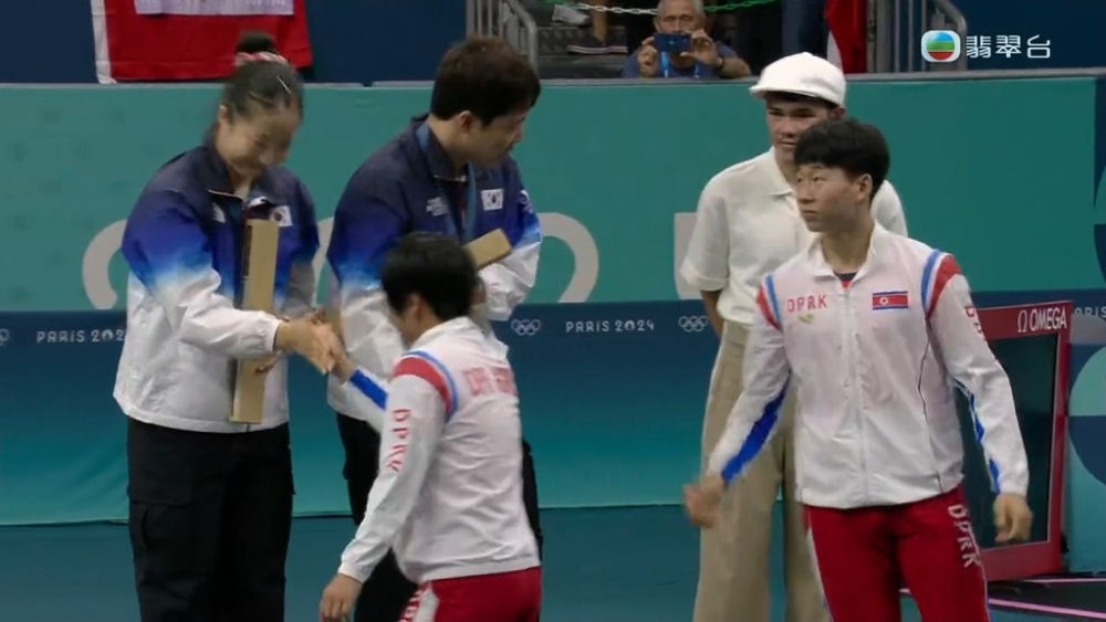 北韓當局認為，運動員到國外「見過世面」後，必須盡快透過思想總結來完成「思想洗滌」工作