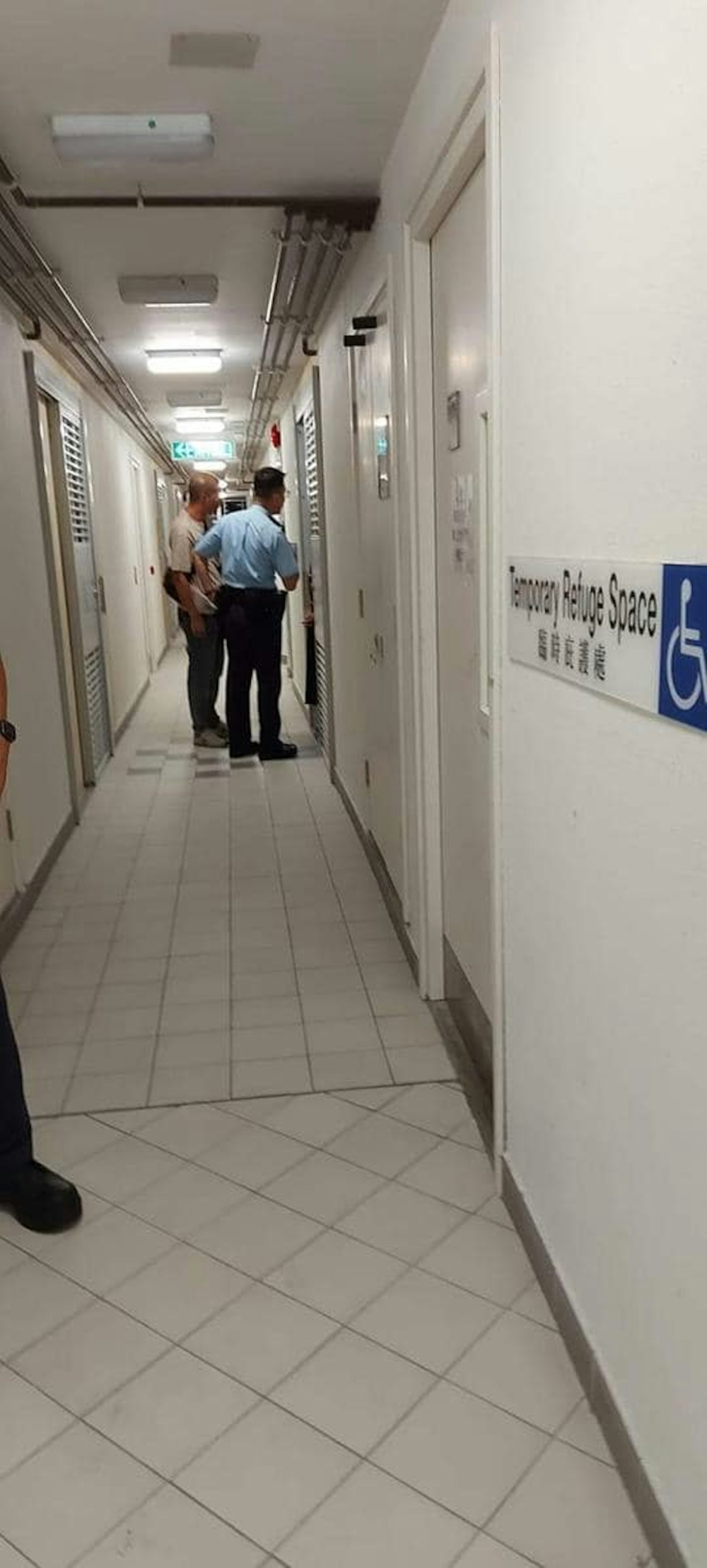 有網民憂心何伯安全表示要報警求助