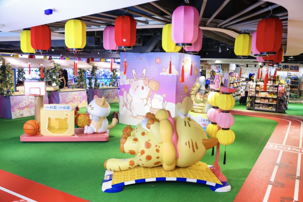 萌貓花燈公園及賞月專用貓躺椅。