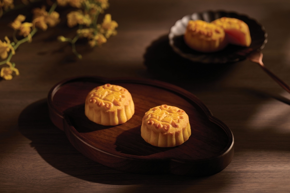 香港JW萬豪酒店迷你奶黃月餅禮盒。