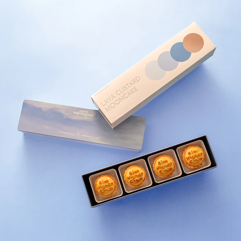 望月Higher Club 特別版套裝。