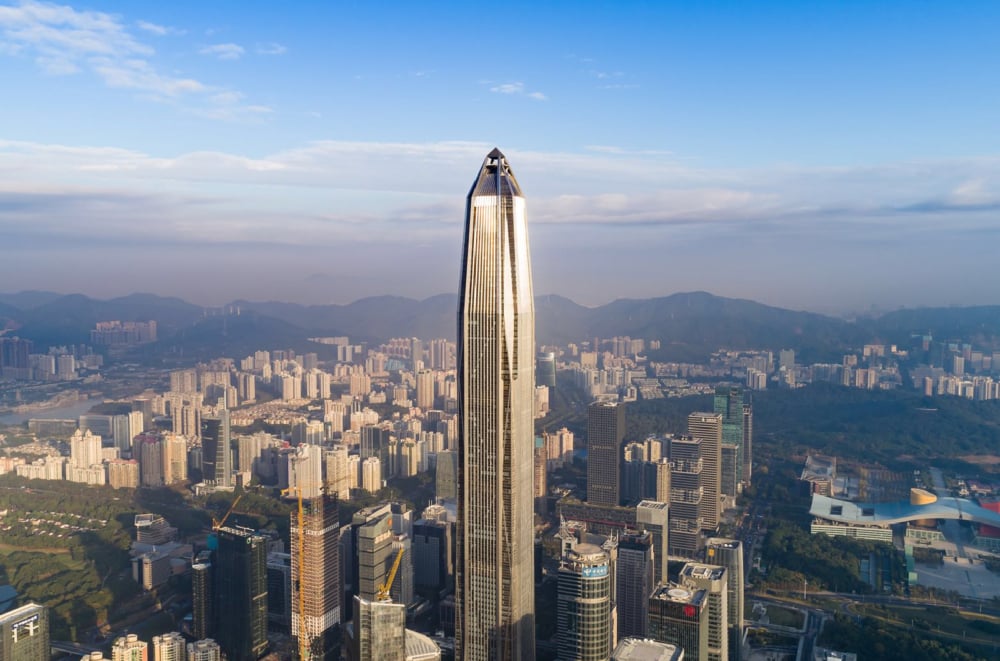 深圳平安金融中心觀光雲層