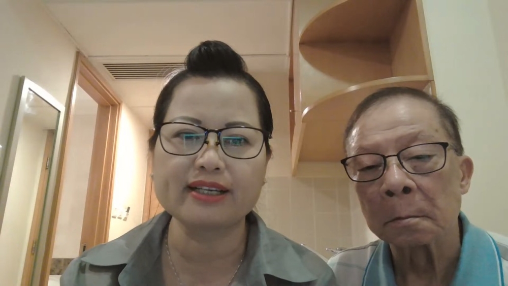 何太更在直播中多次強調星期五起何伯已再沒有住在該公屋