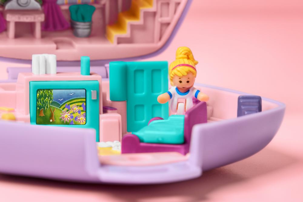 Polly Pocket絕不能少的元素~超可愛的公仔!