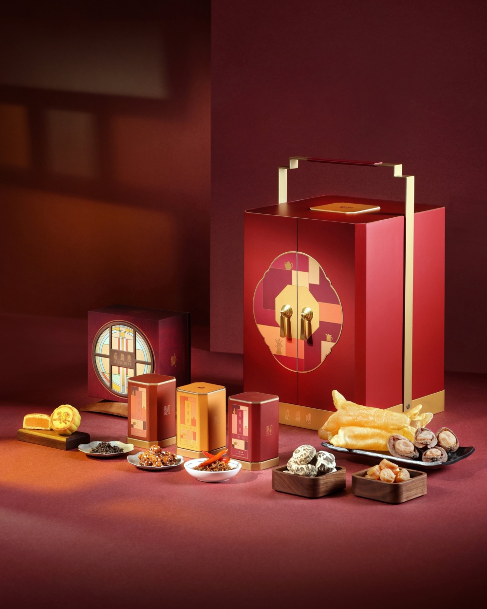 香港半島酒店中秋節豪華禮品籃。