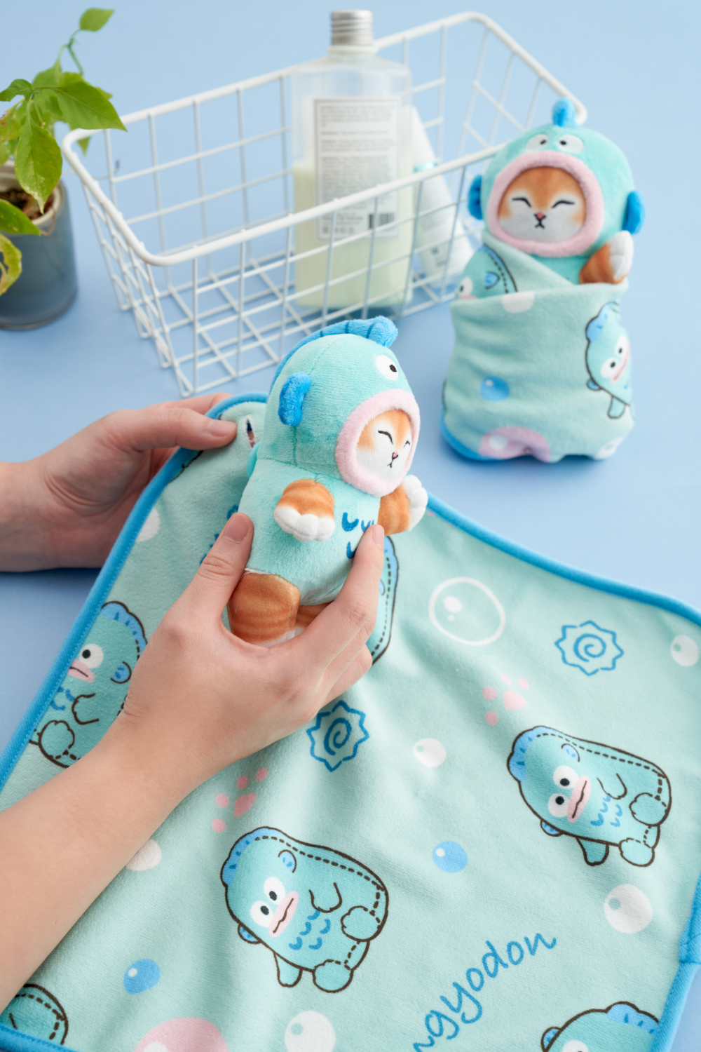 7仔 mofusand X Sanrio｜裹貓貓毛巾