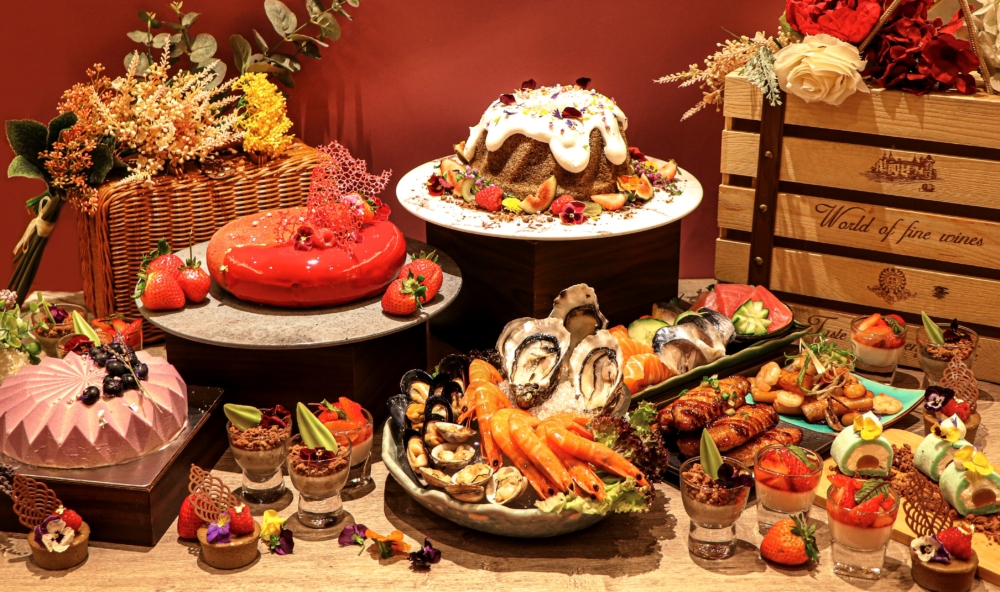 「馥郁秋華。花韵之語」周末下午茶自助餐。