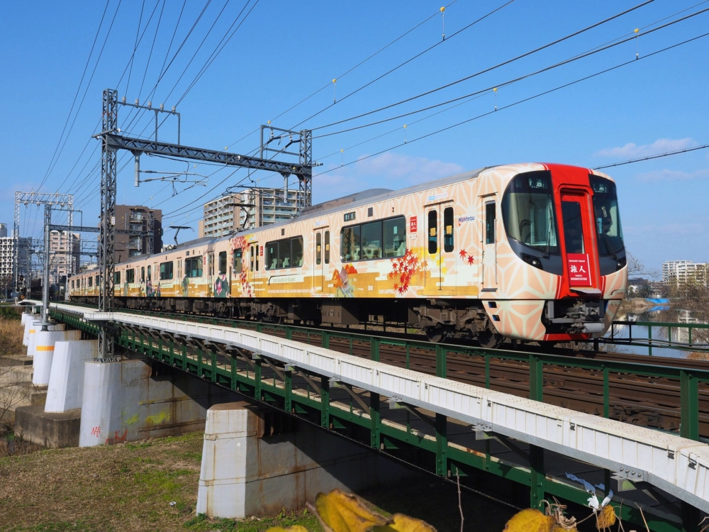 西鐵電車。