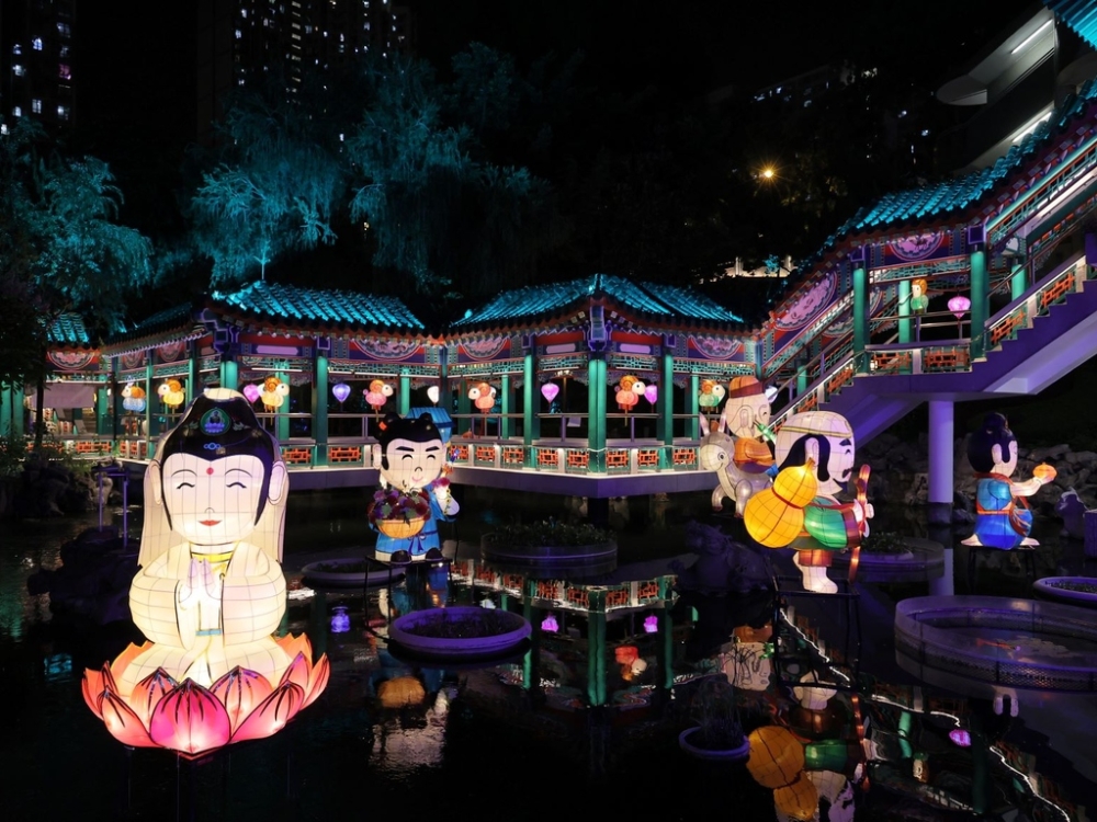 嗇色園黃大仙祠非遺薈萃綵燈節。
