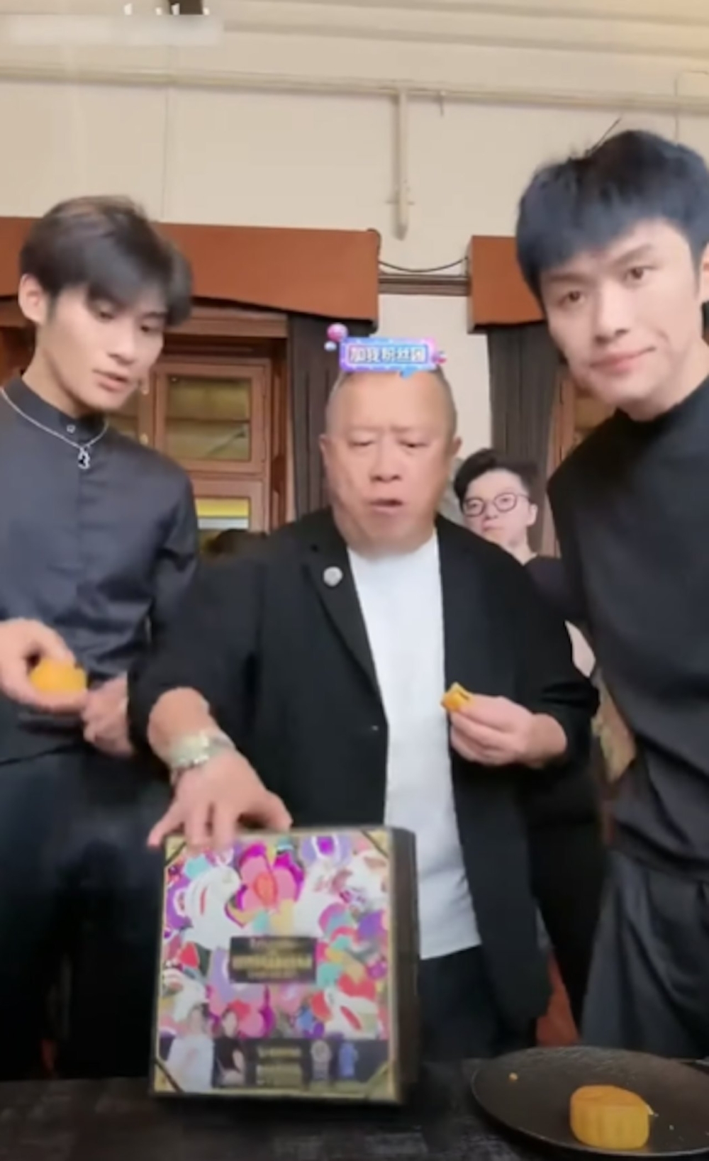 美誠月餅負責人:「我想,沒有哪一條法律規定香港品牌不能在內地生產的。」