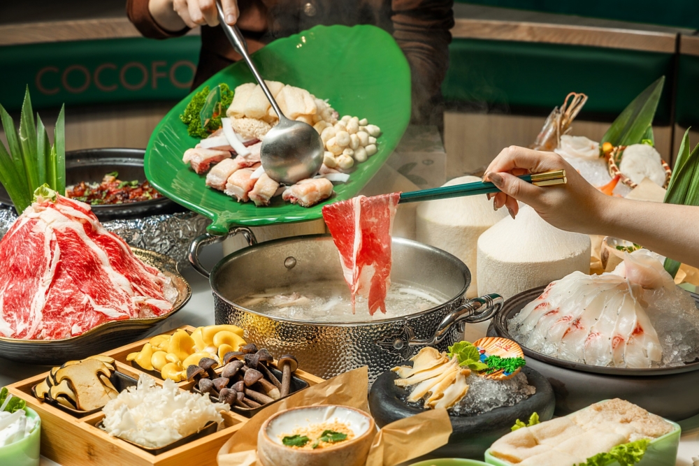 過江龍餐廳2024：四季椰林海南椰子雞