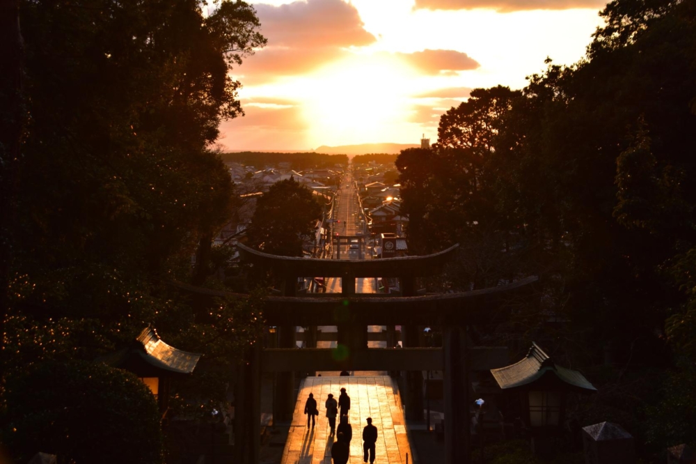 宮地嶽神社「光之道」。