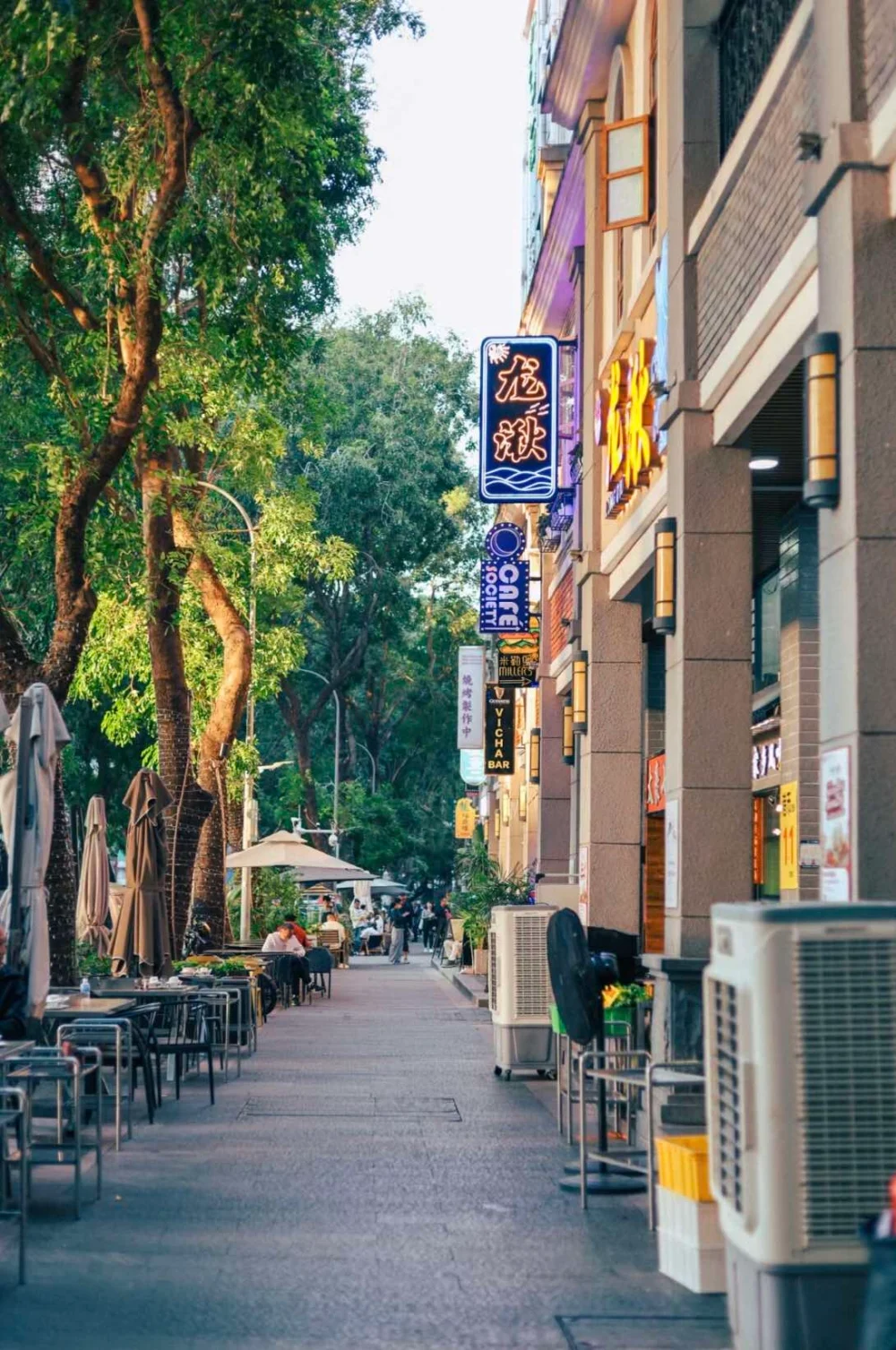 深圳水圍1368文化街區。
