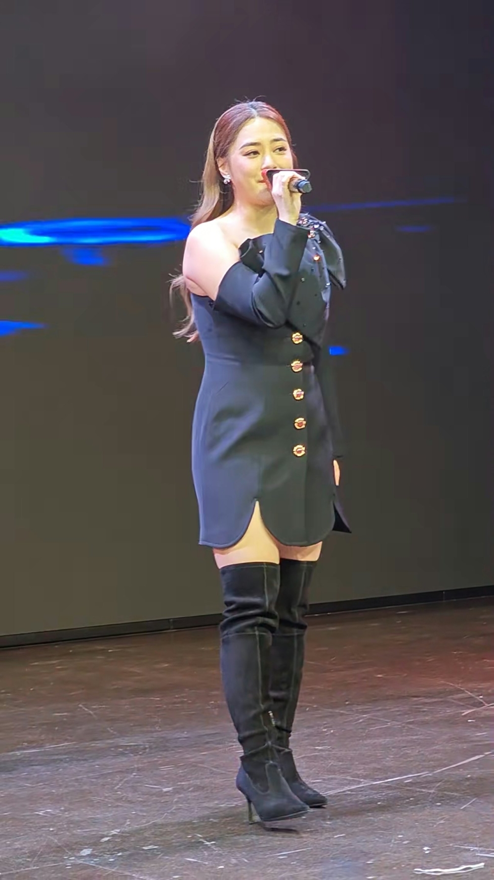 穿搭讓阿嬌身材缺點全暴露!