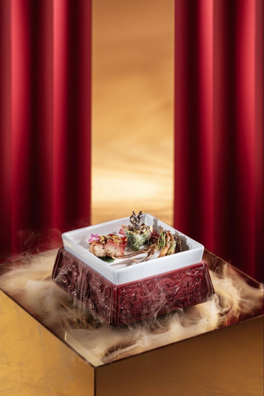 典藏 - 素餡餃子.滷香鴨舌.油燜筍.桂花腩叉