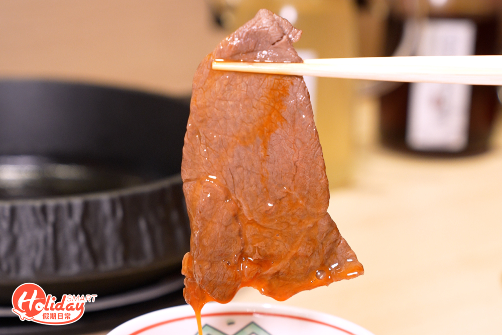 吃前蘸上蘭王蛋汁，蛋香十足入口軟嫩。