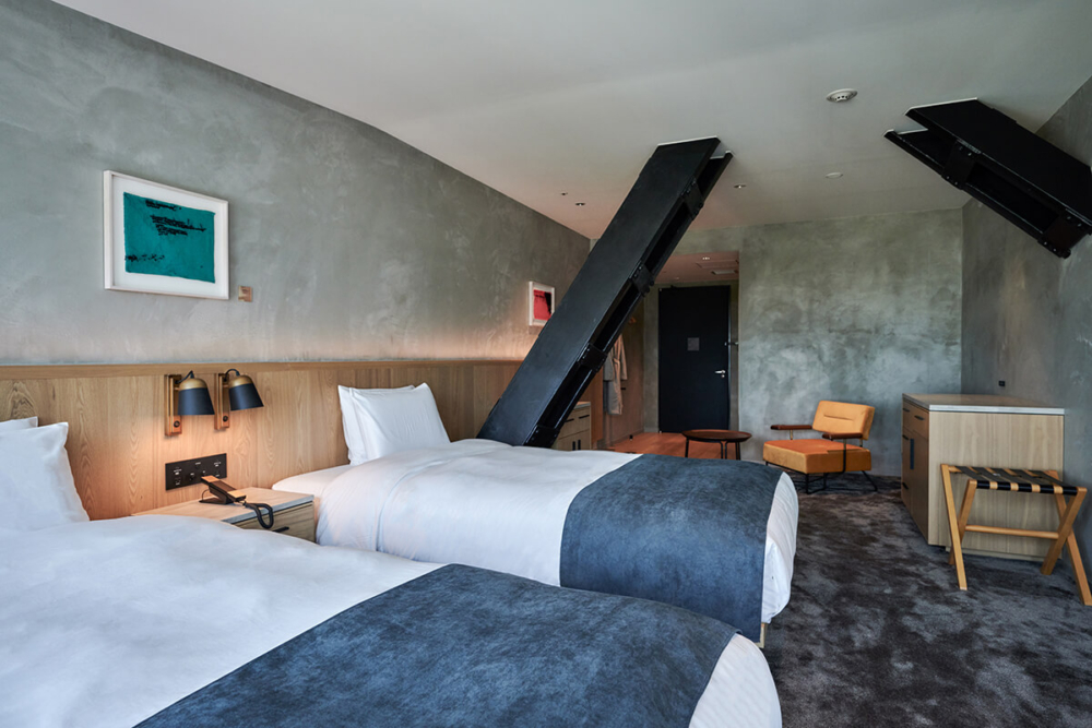 名古屋THE TOWER HOTEL NAGOYA。