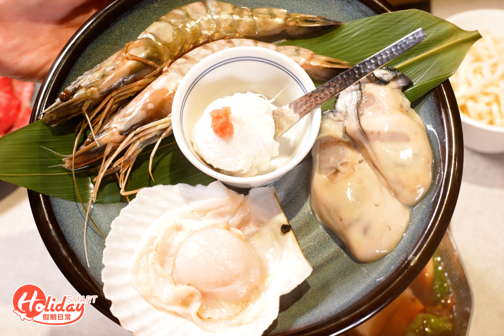 除了有不同部位的牛肉外,更有豐富海鮮套餐。