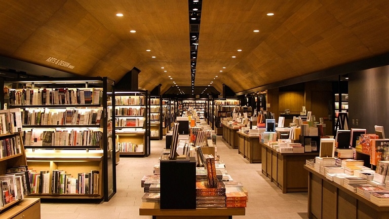 誠品香港：生日享低至85折。