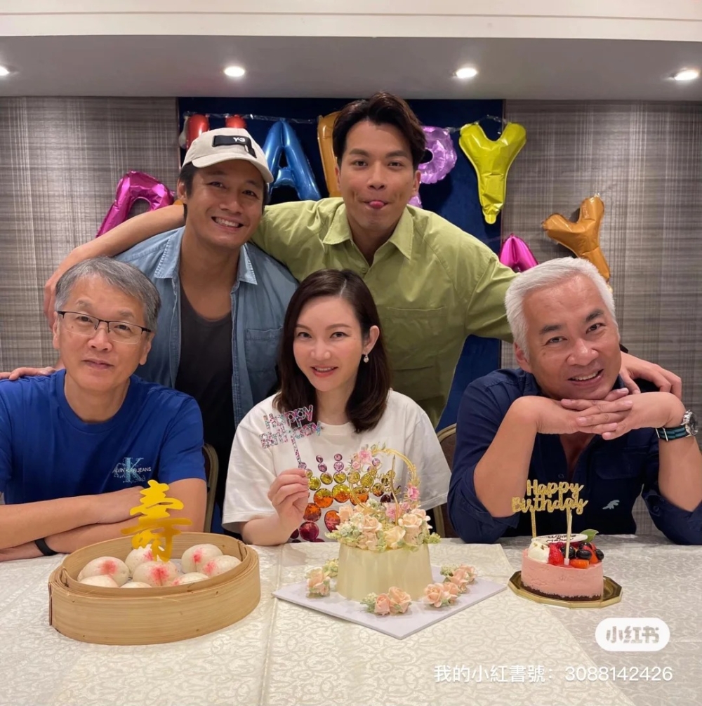 近日翟威廉出席監製林志華的生日聚會