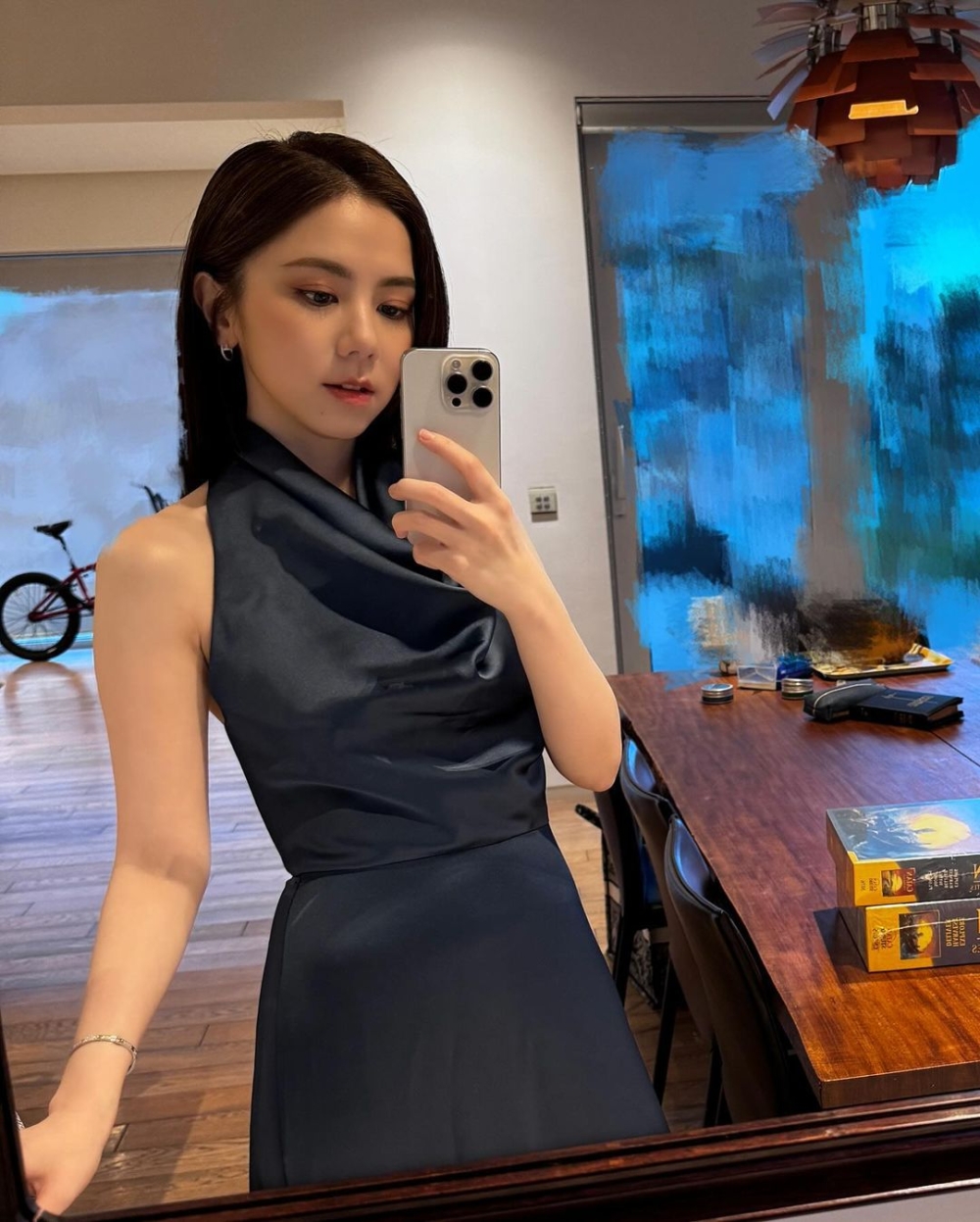 G.E.M年度收入接近7,000萬港元