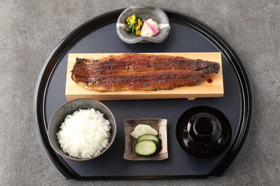 蒲燒一本定食