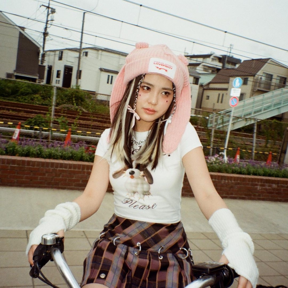 有網友更指Chantel與鍾欣潼（阿嬌）一樣，即使胖了仍然是十分漂亮