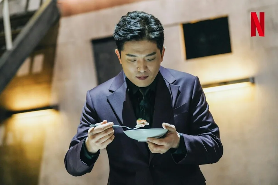 吸引不少粉絲的評審安成宰,是韓國唯一的米芝蓮三星餐廳「MOSU Seoul」的主廚。
