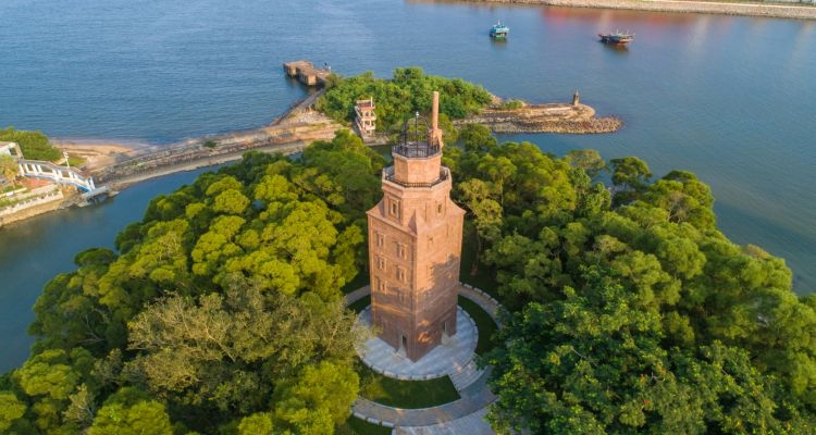 深圳煙墩山國際友好公園。