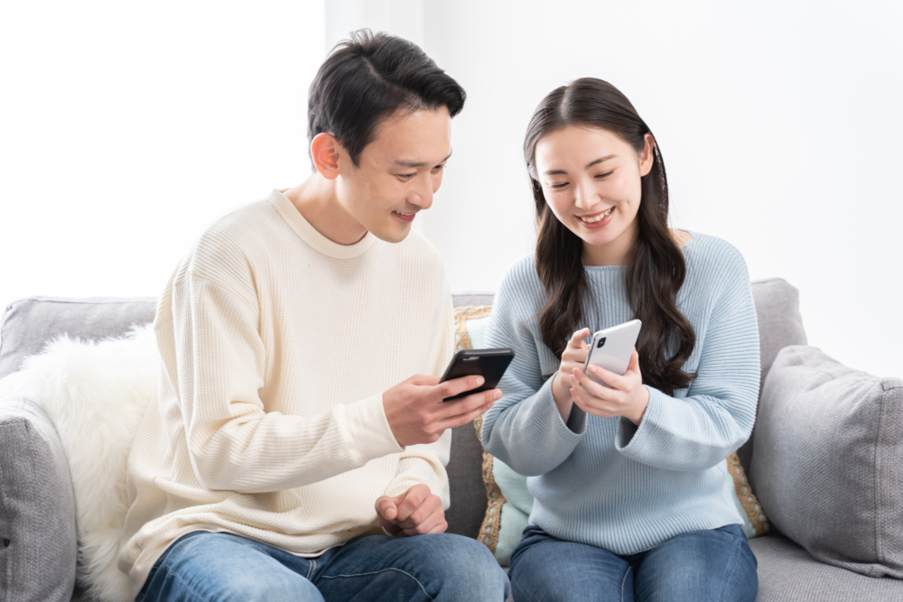 CMHK的網站上便列出多款5G月費計劃，單是5G本地服務計劃，便有6款月費和數據用量組合任君選擇。