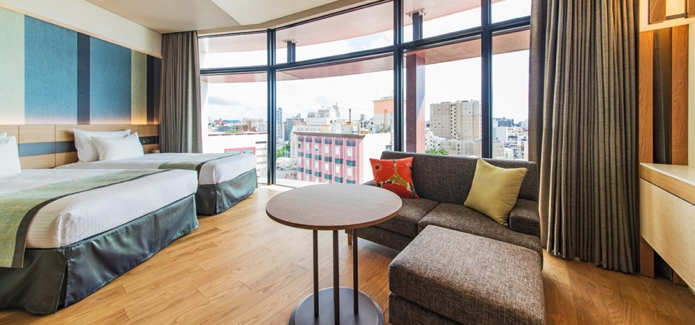 JR九州Blossom那霸酒店。