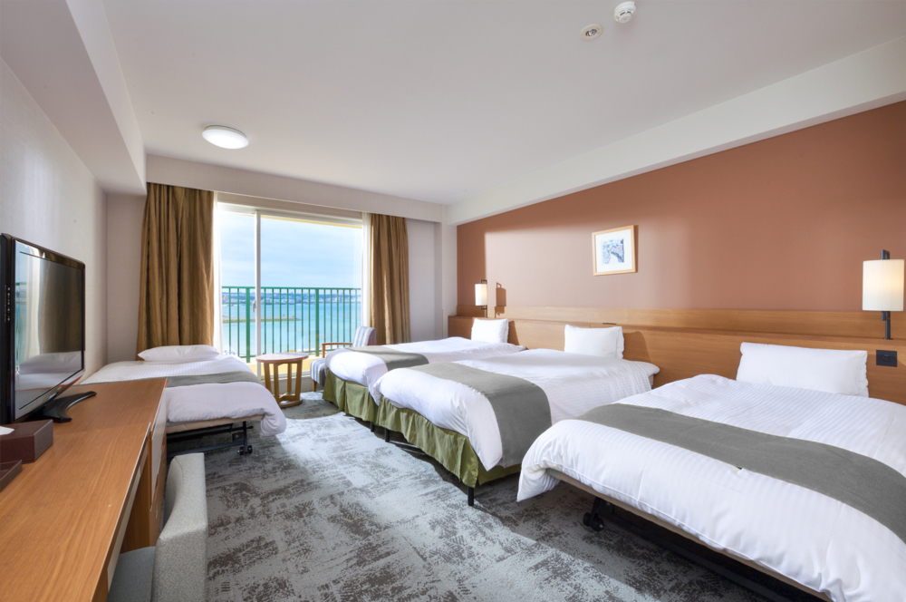 沖繩坎帕納船舶酒店。