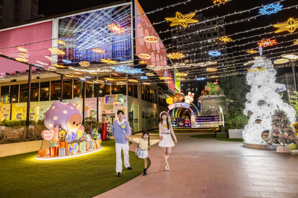 荃灣廣場「LINE FRIENDS minini meets Tsuen Wan Plaza 16型人格玩轉 Y3K 冬日樂園」。