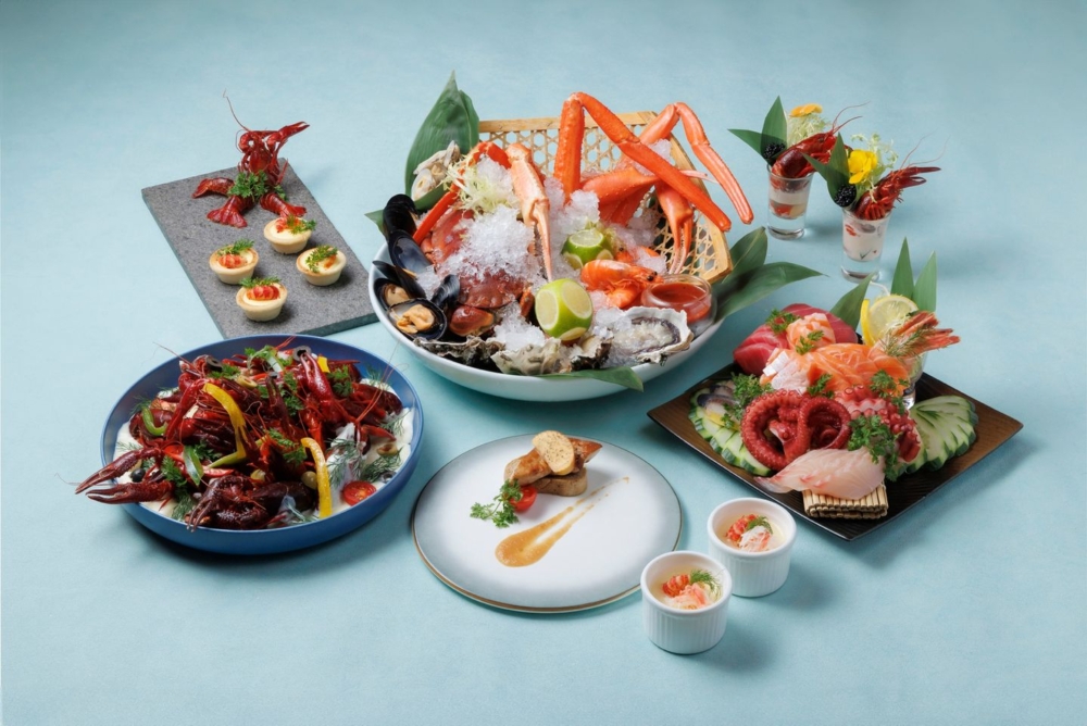 城景國際：龍蝦‧生蠔‧海鮮自助晚餐。